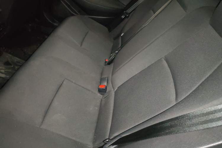 Used Toyota Levin 2023 Smart Electric Hybrid Dual-Engine 1.8L Leading Edition Left Rear Seat