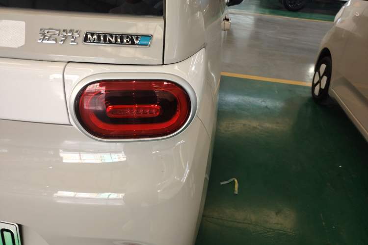 Used Wuling Hongguang MINIEV 2024 3rd Generation 215km Youth Edition