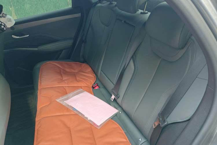 Used BYD Qin PLUS 2025 DM-i Smart Drive 120KM Superior Model