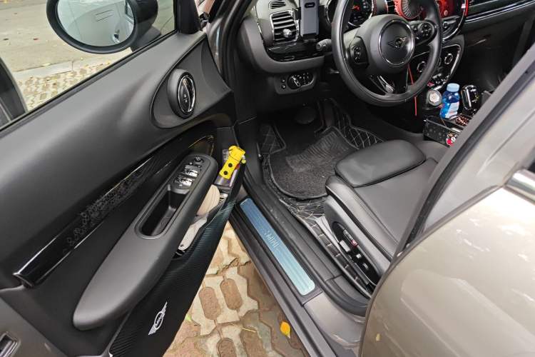 Used MINI Clubman 2019 1.5T COOPER
