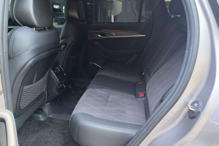 Used Geely Auto Monjaro L 2025 Dongfang Yao 2.0TD Automatic Lanxing Edition Left Rear Seat