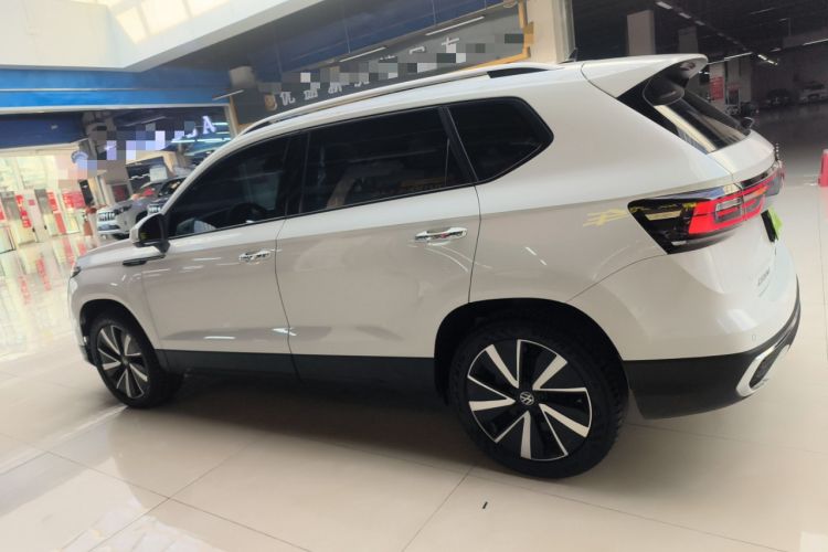 Used Volkswagen Tharu 2023 300TSI Two-Wheel-Drive Moonlight Edition