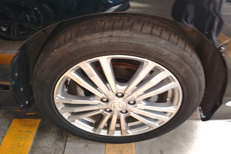 Used Honda Elysion 2016 2.4L Comfort Edition
