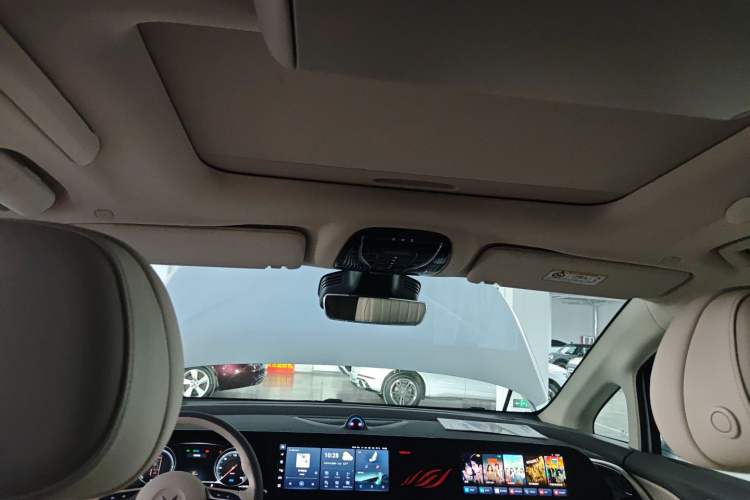 Used VOYAH Dream 2022 0-Carbon Edition Dream+ Smart Enjoyment Package 475 km
