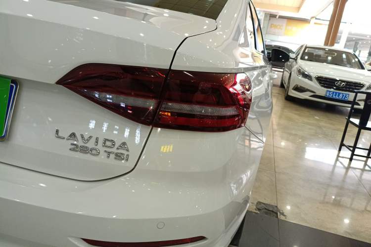 Used Volkswagen Lavida 2022 280TSI DSG Comfort Edition
