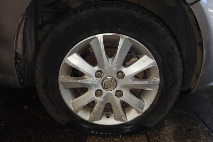 Used Buick Excelle 2013 1.5L Automatic Classic Model