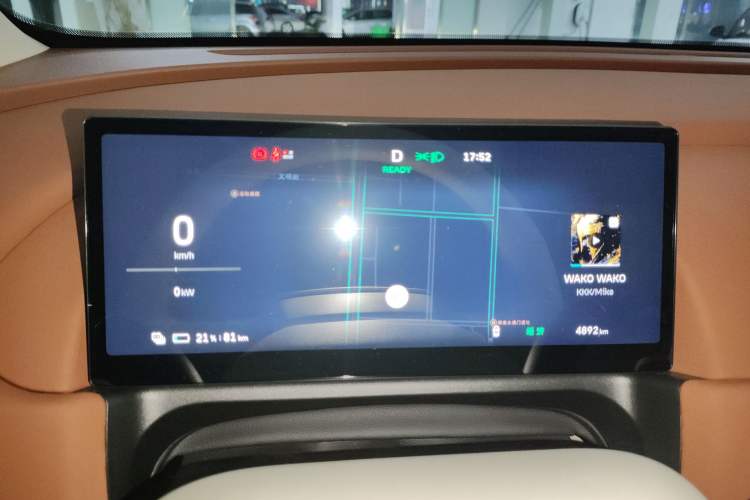 Used ORA Good Cat 2025 Model, 430 km Luxury Version
