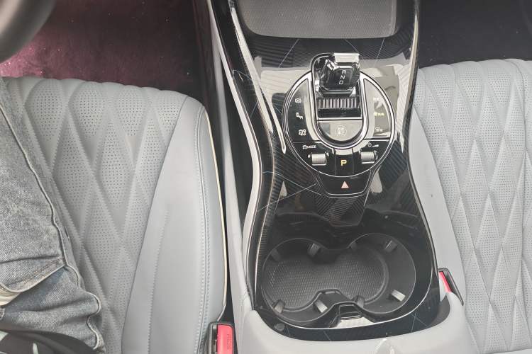 Used BYD Seal 2022 550 km Standard Range Rear-Wheel Drive Elite Version
