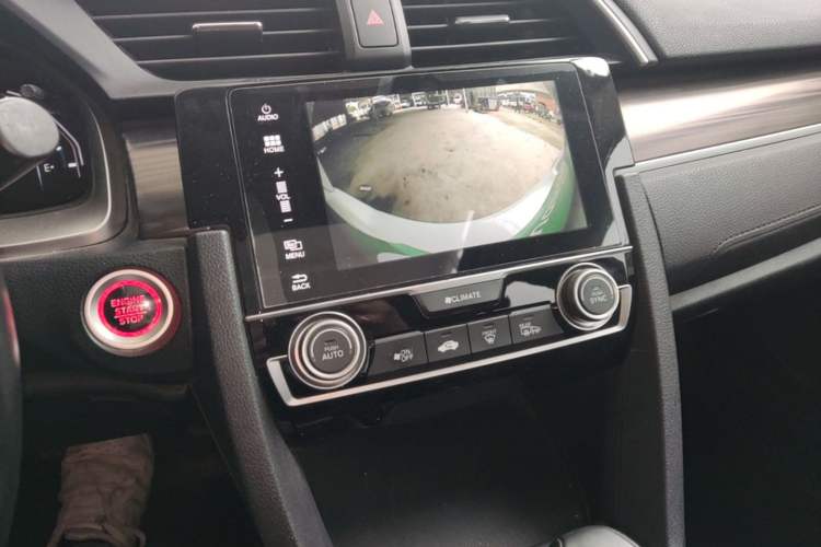 Used Honda Civic 2019 220TURBO CVT Power Edition China VI Emission Standard Audio And AC Panel