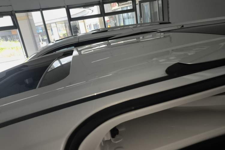 Used Toyota Granvia 2023 2.5L Hybrid Prestige PLUS Edition Roof