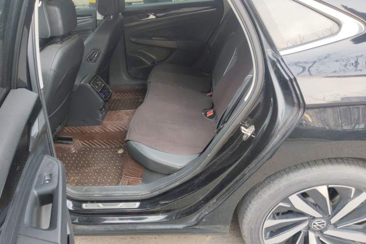 Used Volkswagen Passat 2024 330TSI Elite Edition
