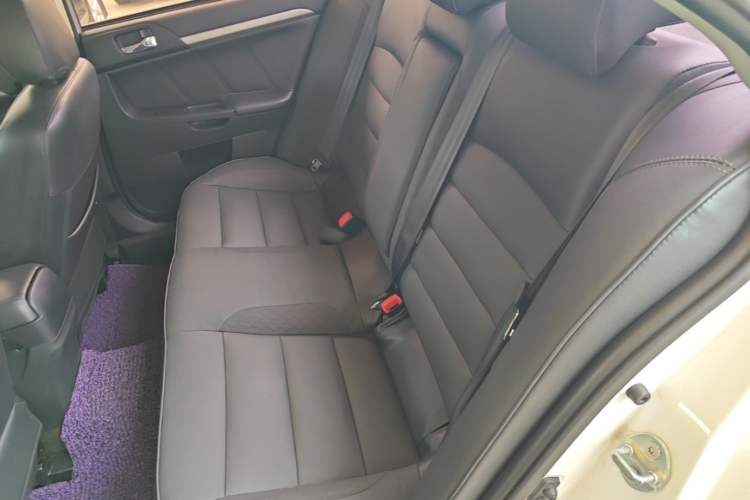Used Mitsubishi Lancer EX 2015 1.8L Manual ZhiShang Edition China IV
