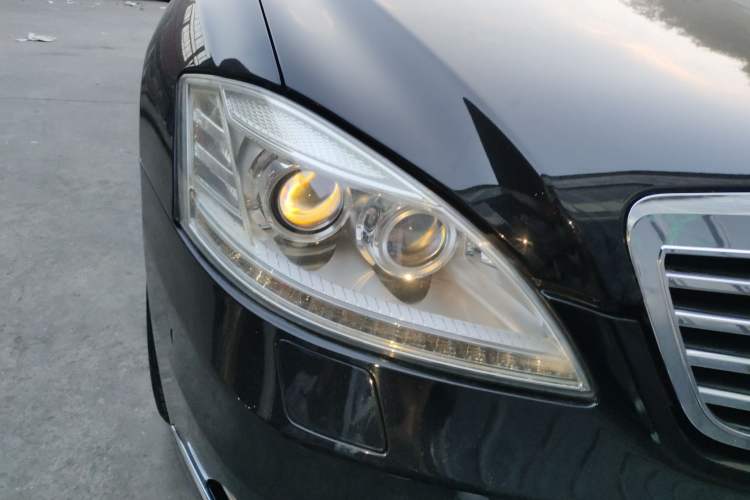 Used Mercedes-Benz S-Class 2010 S 400 L HYBRID
