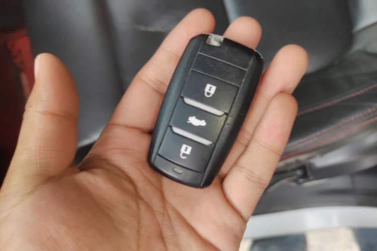 Used CHANGAN CS75 2014 1.8T Automatic Elite Version China V Standard