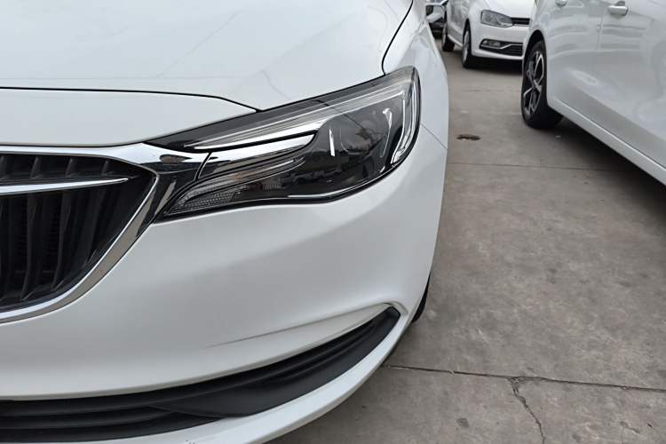 Used Buick GT 2021 Exemplar 1.5L Automatic Elite Version Left Front Headlight