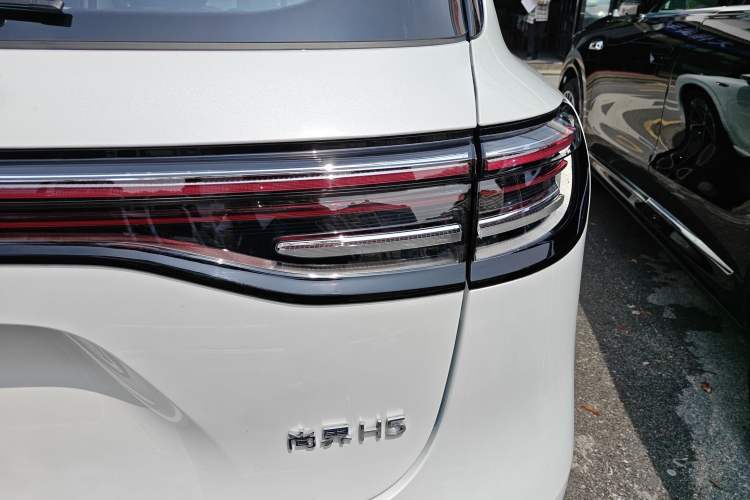 Used Hima H5 2025 Model Range-Extending Pro Right Rear Taillight