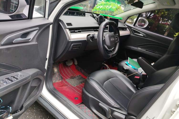 Used NETA V 2021 Standard Range Entertainment Edition Driver Seat