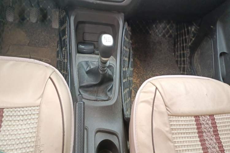 Used Wuling Hongguang 2019 1.5L S Standard Version China VI LAR
