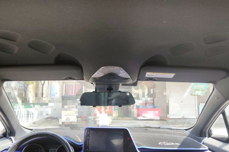 Used Toyota IZOA 2018 2.0L Yichi Version China VI Standard