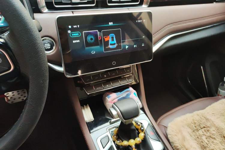 Used Sinotruk VGV U70Pro 2022 1.5T Automatic Youyue Edition 7-Seater
