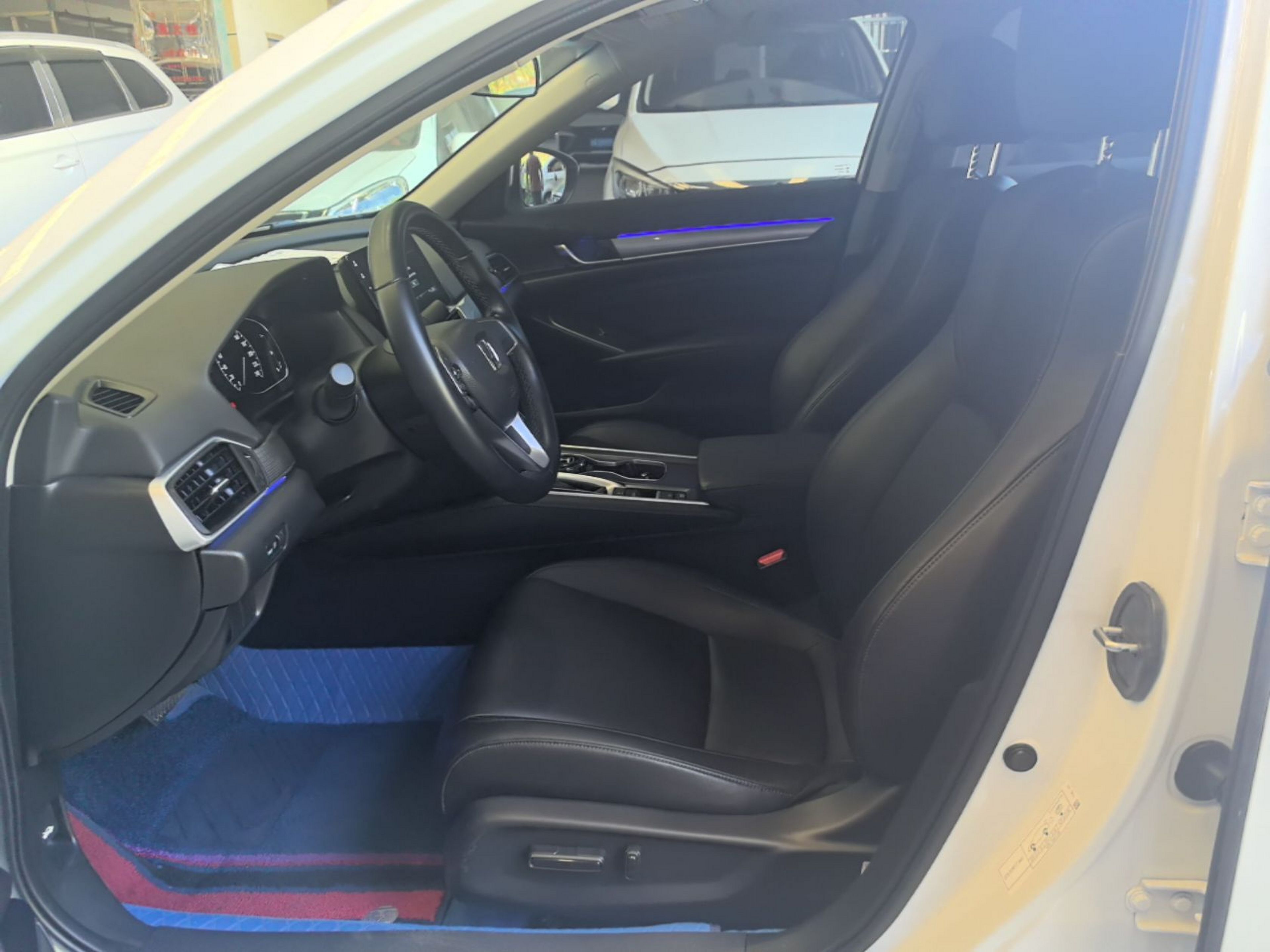 Avant de la voiture