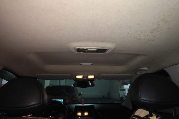 Used Hyundai ix35 2012 2.0L Automatic Two-Wheel Drive Elite Edition GLS
