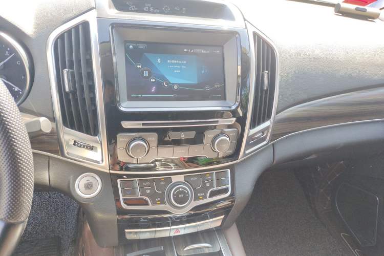 Used Haval H9 2017 2.0T Diesel 4x4 Comfort Edition 5 Seats