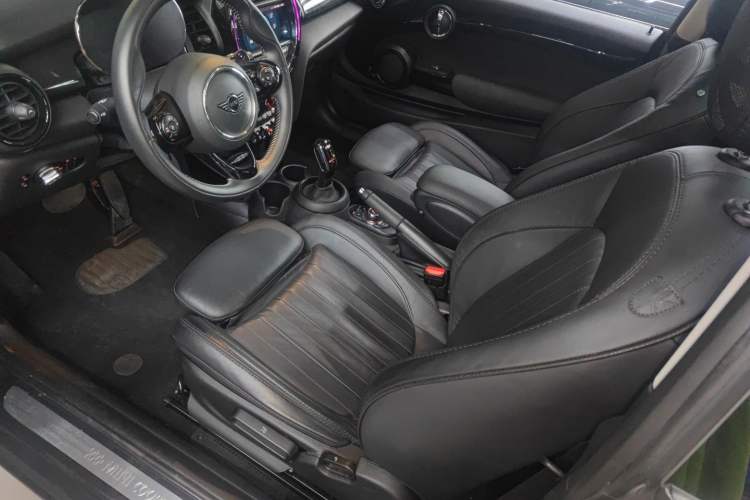 Used MINI MINI 2021 2.0T COOPER S Artist