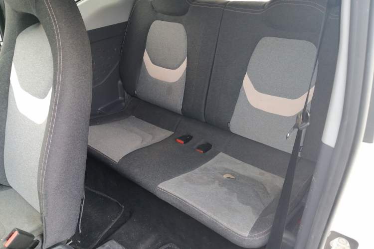 Used Chery QQ Ice Cream 2022 170km Sundae Phosphate Lithium-Ion
