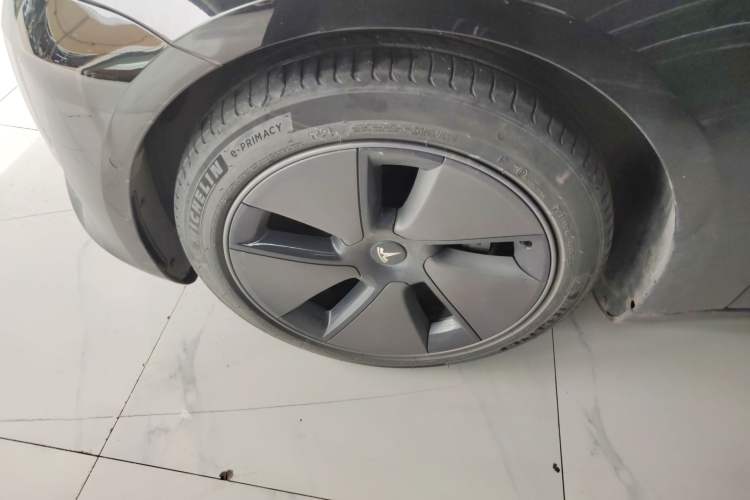 Used Tesla Model 3 2022 Rear-Wheel-Drive Version
