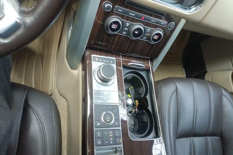 Used Land Rover Range Rover 2016 3.0 SC V6 Vogue Extended Version