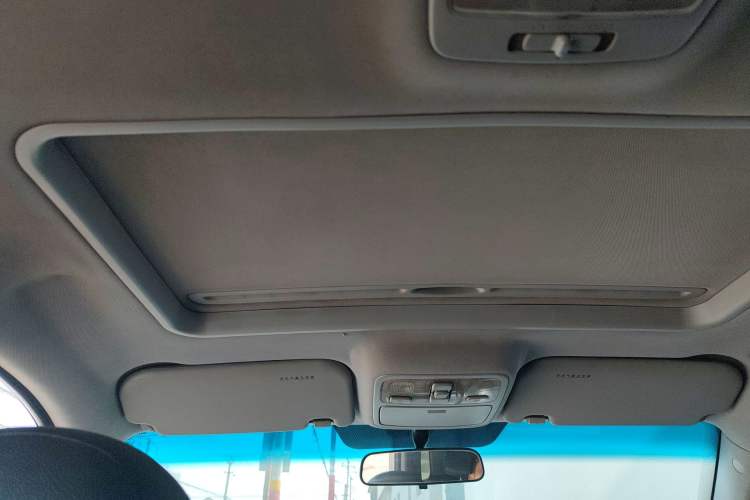 Used Kia Sportage 2011 2.0L Manual Two-Wheel-Drive GLS