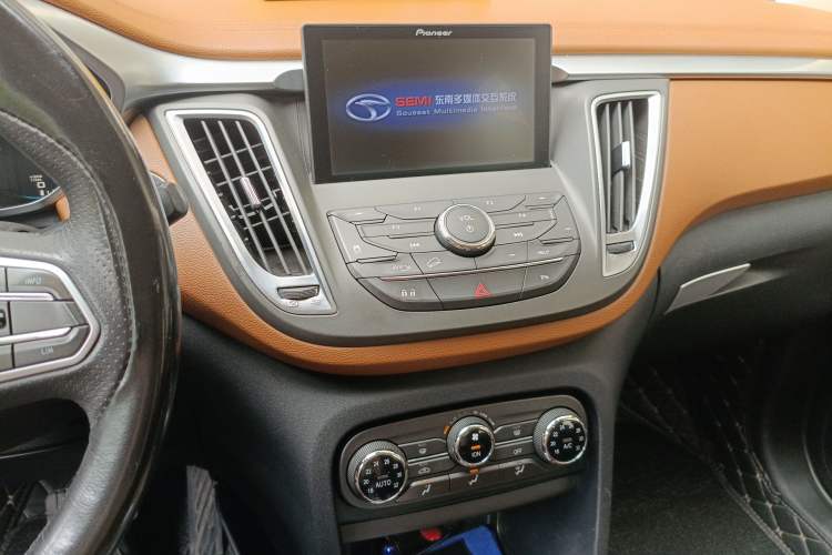 Used Soueast DX7 2018 1.5T Automatic Luxury Model