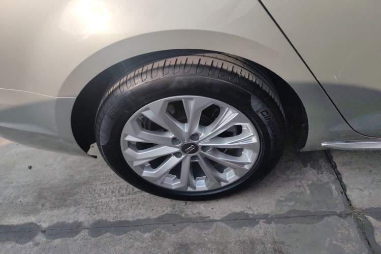 Used Audi A4L 2017 Plus 40 TFSI Ambition Model