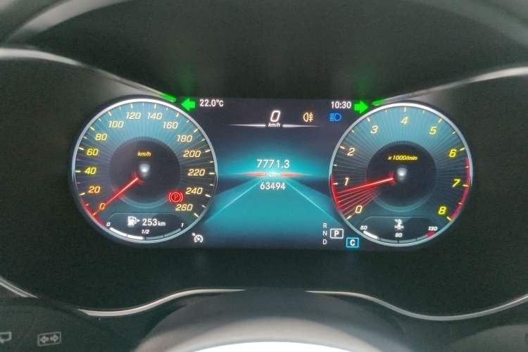 Used Mercedes-Benz GLC 2022 Second Facelift GLC 260 L 4MATIC Dynamic Edition Instrument Cluster