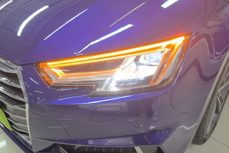Used Audi A4L 2019 40 TFSI Ambition China VI
