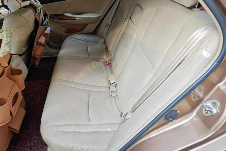 Used BYD G6 2012 1.5TID Automatic Prestige Version