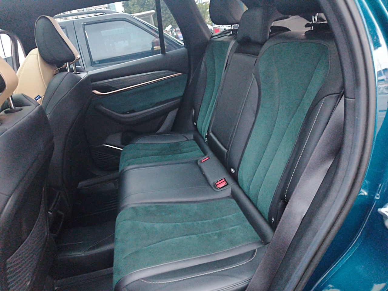 Geely Auto Monjaro L 2021 2.0TD High-Power Automatic All-Wheel Drive Luxury Version — снимка 14