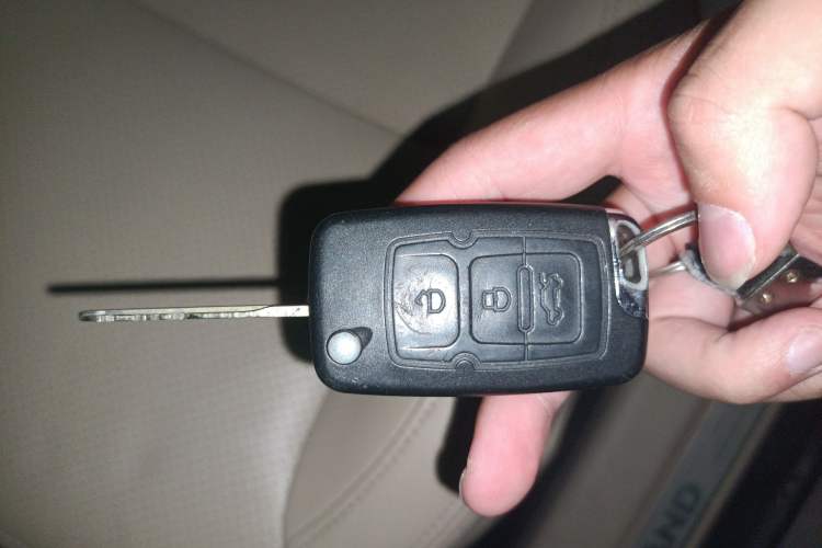 Used Geely Auto Classic Emgrand 2013 Sedan 1.8L CVT Elite Model
