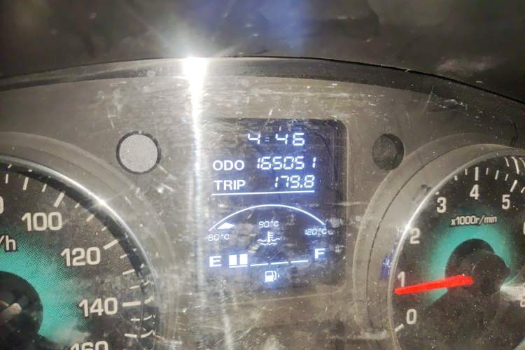 Used Jinbei New Hiace X30L 2016 1.3L Business Edition DLCG12 Odometer Close Up