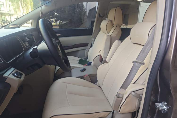 Used Buick GL8 2014 2.4L CT Luxury Business Comfort Edition
