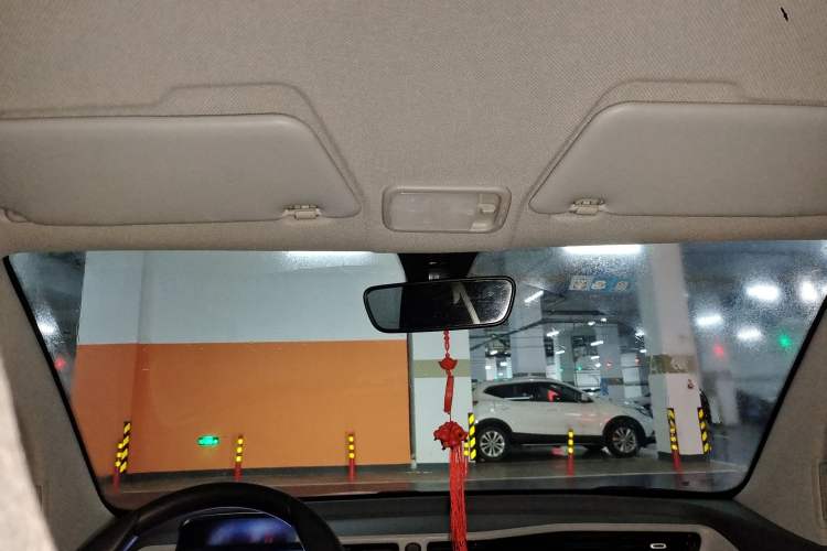 Used Wuling Hongguang MINIEV 2021 Macaron Premium Model – Lithium Iron Phosphate