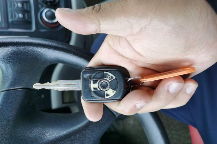 Used FORTHING Lingzhi 2013 V3 1.5L 7-Seater Standard Model II Vehicle Key