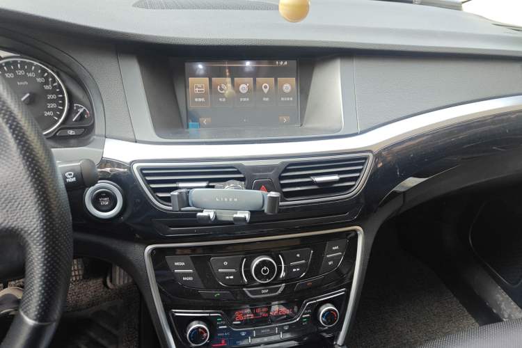 Used Geely Auto Emgrand GT 2016 1.8T Zunya Model