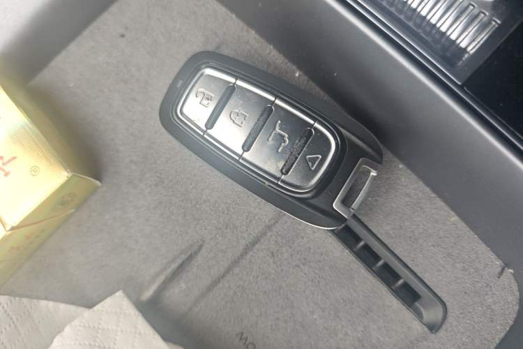 Used BYD Seal 2024 HONOR Edition DM-i 1.5L 121km Luxury Model
