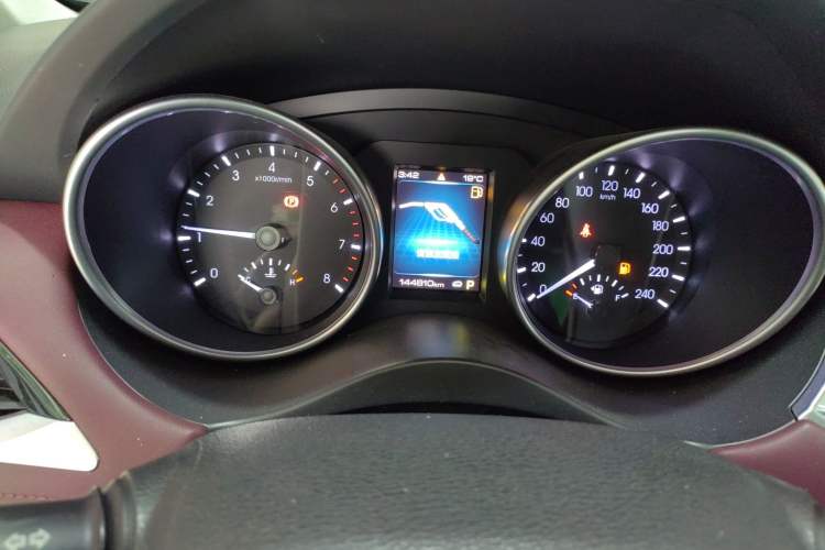 Used Haval H6 Coupe 2018 Red-Label 1.5T Automatic Two-Wheel Drive Ultra-Luxury Model
