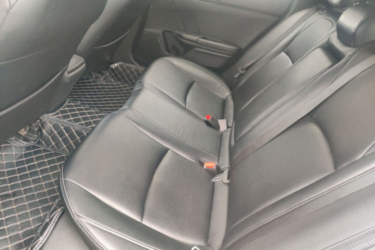 Used Honda Civic 2021 HATCHBACK 220TURBO CVT New Trendsetter