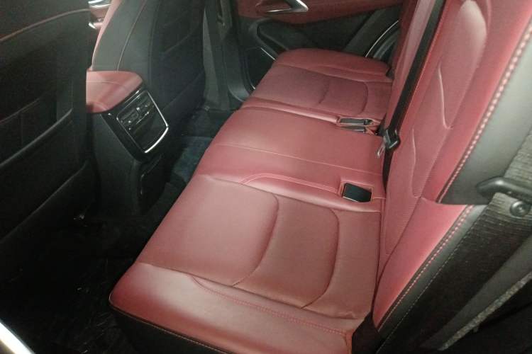 Used JETOUR X70 PLUS 2023 1.5T Manual Self-Reliant 7-Seater