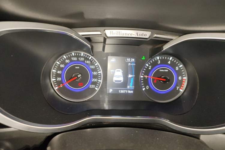 Used Brilliance V3 2015 1.5L Automatic Smart Version