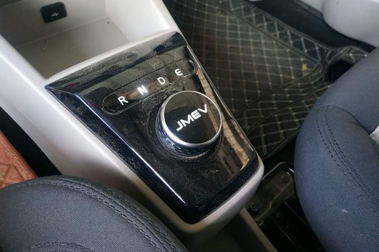 Used JMEV Xiao Qilin 2024 201km Comfort Version Gear Lever